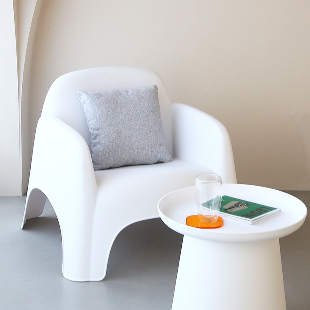 자체브랜드[B급상품]포키 플라스틱 카페 테라스 야외 쇼파 의자